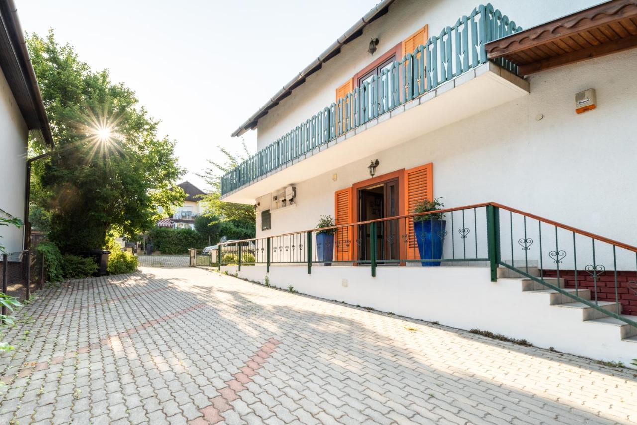Corona Villa Hévíz Exteriör bild