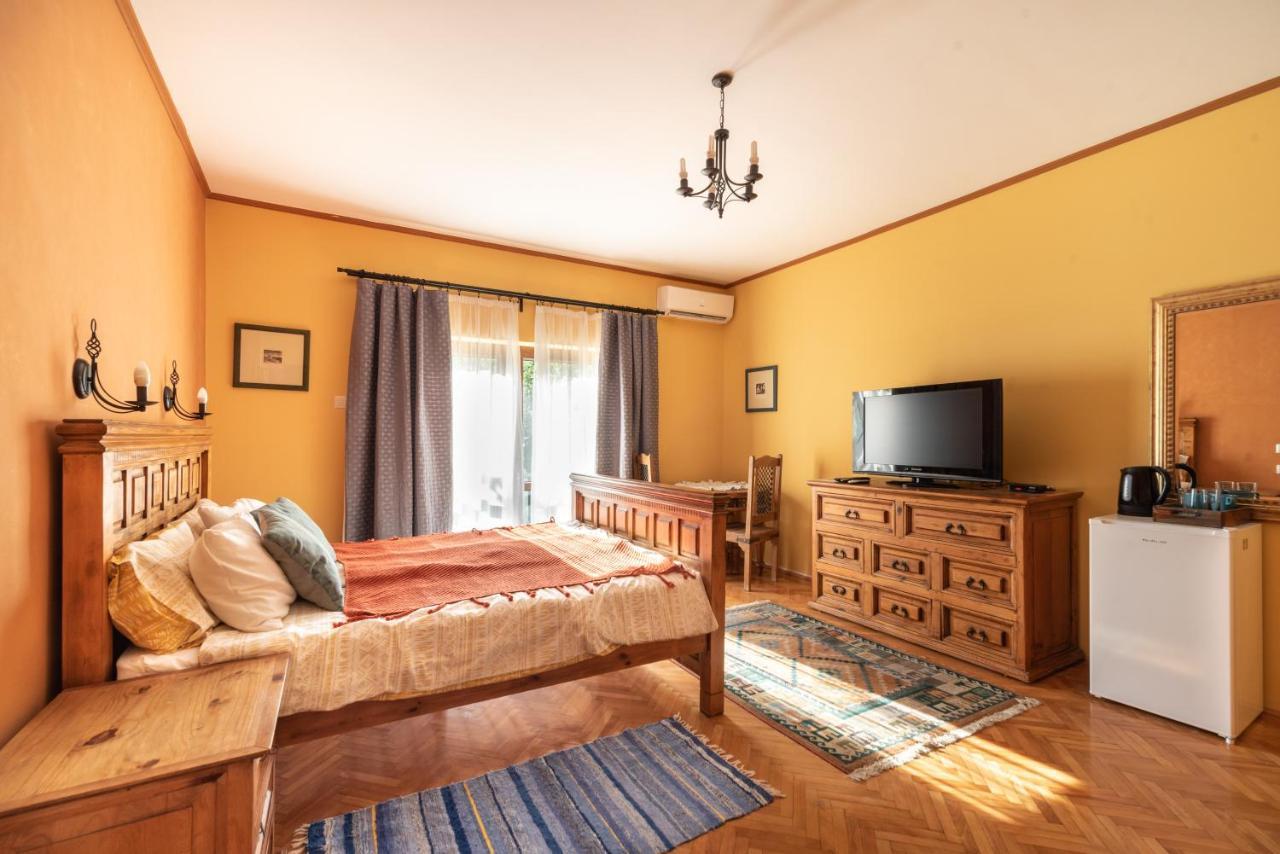 Corona Villa Hévíz Exteriör bild